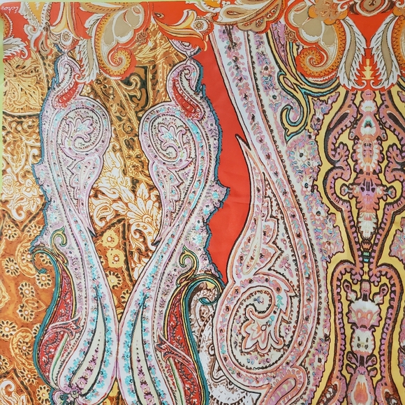 Echo New York - 100% silk multicolor paisley square scarf - Picture 3 of 6